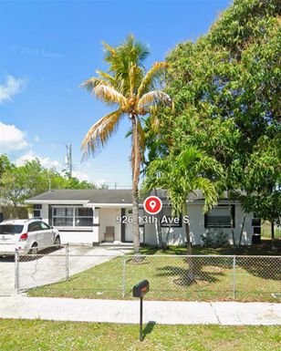 926 S 13th Ave S, Lake Worth FL 33460