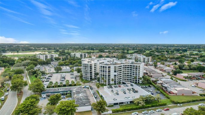 13951 Kendale Lakes Cir # 306A, Miami FL 33183