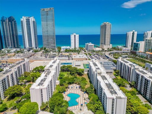 16919 N Bay Rd # 821, Sunny Isles Beach FL 33160