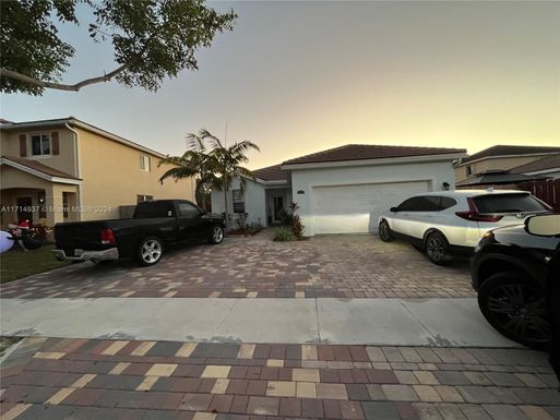 441 SE 30th Ter, Homestead FL 33033