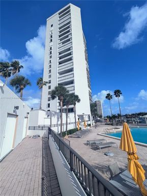 300 Three Islands Blvd # 516, Hallandale Beach FL 33009