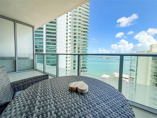 1300 Brickell Bay Dr # 2707, Miami FL 33131