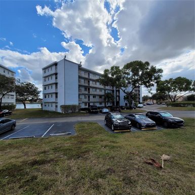 8720 N Sherman Cir # 201, Miramar FL 33025