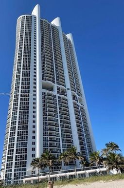 18201 Collins Ave, Sunny Isles Beach FL 33160