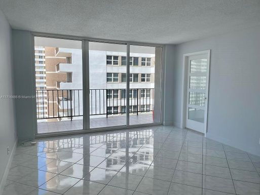 2030 S Ocean Dr # 1205, Hallandale Beach FL 33009