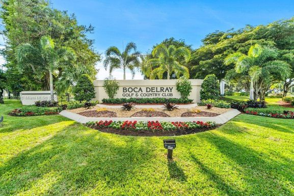 5121 Oak Hill Ln # 426, Delray Beach FL 33484