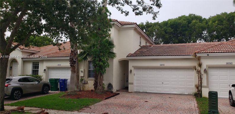 18752 SW 27th St, Miramar FL 33029