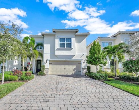 1541 Trailhead Ter, Hollywood FL 33021