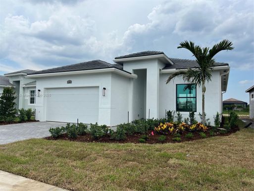 11267 SW Pietra Way, Port St. Lucie FL 34987