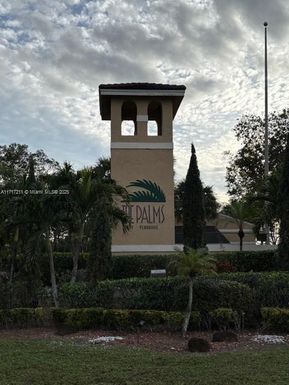 350 W Palm Cir W # 307, Pembroke Pines FL 33025