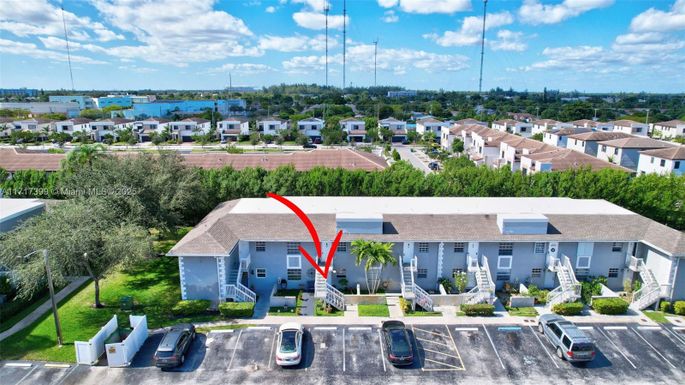 438 NE 210th Cir Ter # 4B, Miami FL 33179