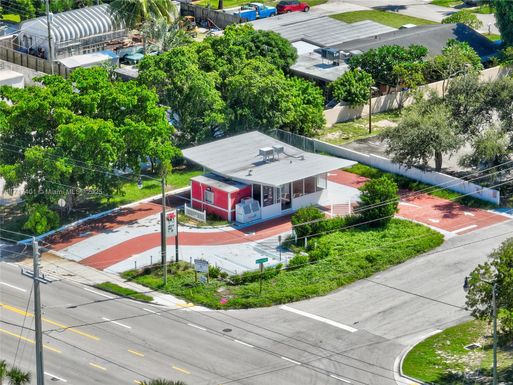 1116 Hypoluxo Rd, Lake Worth FL 33462