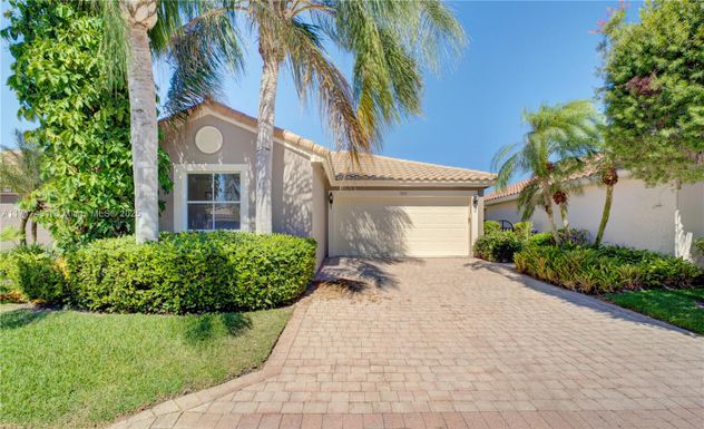 7237 Granville Ave, Boynton Beach FL 33437