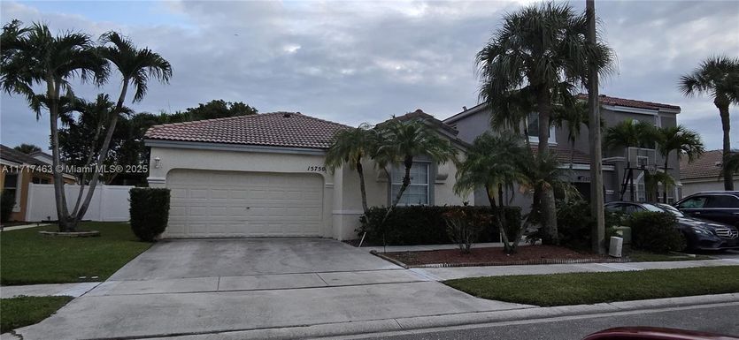 15750 NW 16th Ct, Pembroke Pines FL 33028