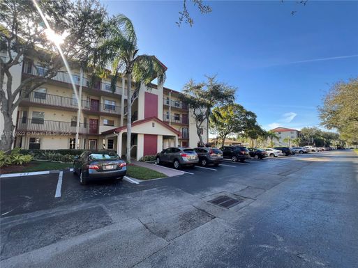 1100 SW 128th Ter # 111U, Pembroke Pines FL 33027