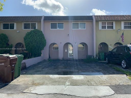 6845 W 2nd Ln, Hialeah FL 33014