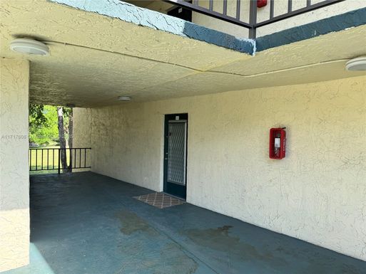 9070 Lime Bay Blvd # 212, Tamarac FL 33321