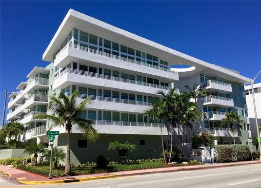 7800 Collins Ave # 301, Miami Beach FL 33141