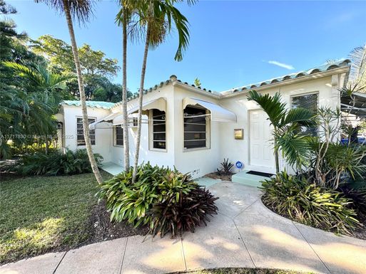 528 S 26th Ave, Hollywood FL 33020