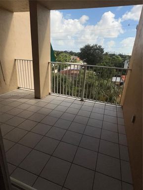 814 NW 36th Ave # 406, Miami FL 33125