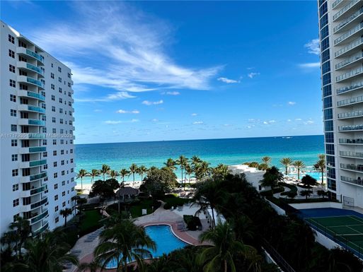 3001 S Ocean Dr # 827, Hollywood FL 33019