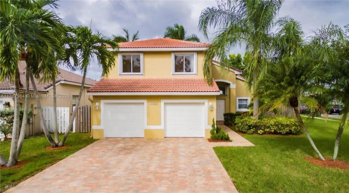 19009 NW 23rd St, Pembroke Pines FL 33029