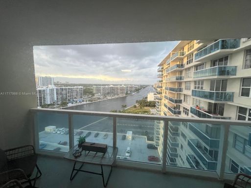 3800 S Ocean Dr # 1501, Hollywood FL 33019