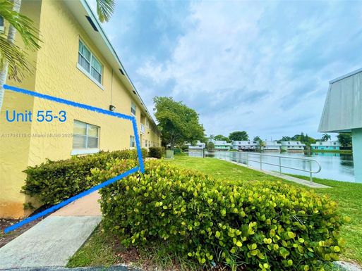 4051 NE 13th Ave # 3, Oakland Park FL 33334