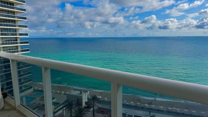 1850 S Ocean Dr # 1701, Hallandale Beach FL 33009