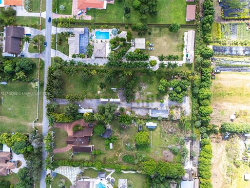 SW 173 Ave, Miami FL 33187