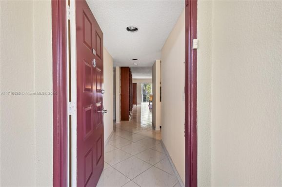 1200 SW 130th Ave # 205G, Pembroke Pines FL 33027