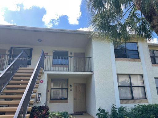 1226 S Military Trl # 2224, Deerfield Beach FL 33442