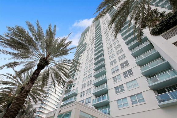 650 West Ave # 2005, Miami Beach FL 33139