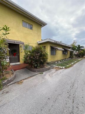 2035 Dewey Street # 3, Hollywood FL 33020