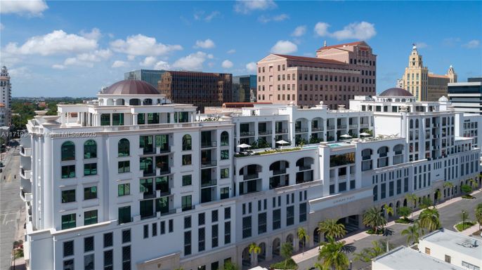 275 Giralda Ave # 6, Coral Gables FL 33134