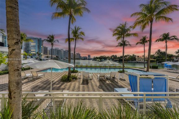 6101 Aqua Ave # 103, Miami Beach FL 33141