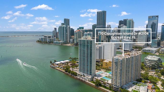 770 CLAUGHTON ISLAND DR # 2104, Miami FL 33131