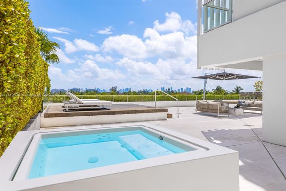 4701 N Meridian Ave # 517, Miami Beach FL 33140