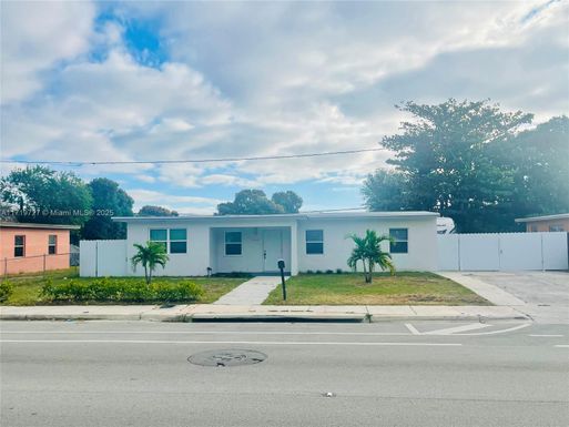 15915 NW 22nd Ave, Miami Gardens FL 33054