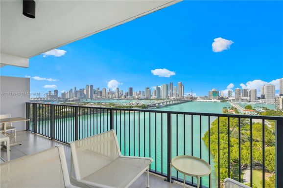 1000 Venetian Way # 1310, Miami FL 33139