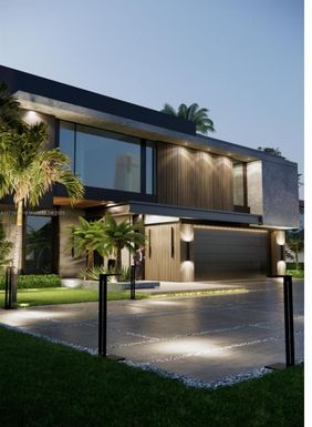 496 Holiday Dr, Hallandale Beach FL 33009