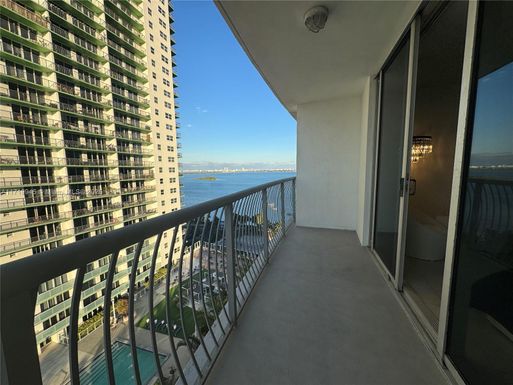 1750 N Bayshore Dr # 1907, Miami FL 33132