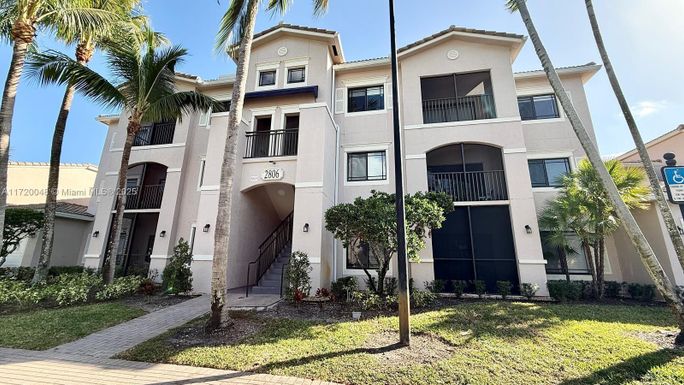 2806 Veronia Dr # 303, Palm Beach Gardens FL 33410