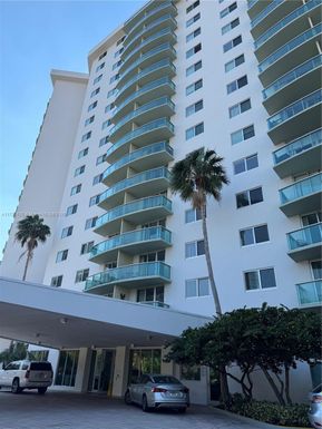 19380 Collins Ave # 1523, Sunny Isles Beach FL 33160