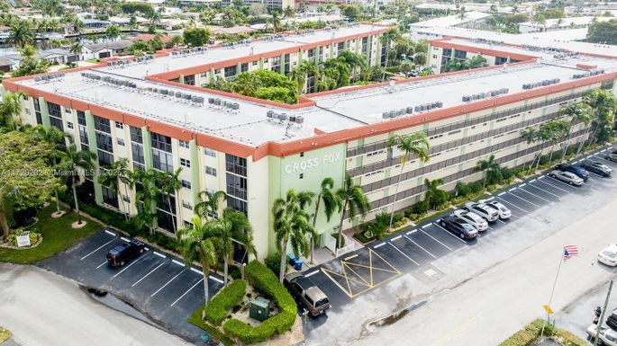 5300 NE 24th Ter # 121C, Fort Lauderdale FL 33308