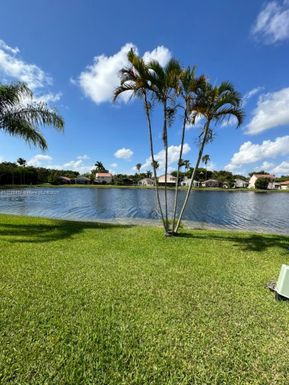 1414 Harbour Side Dr # 1414, Weston FL 33326