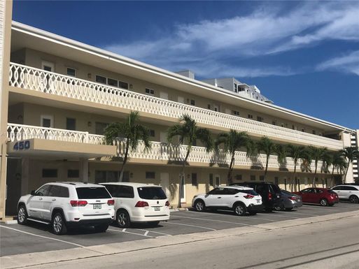 450 Golden Isles Dr # 1G, Hallandale Beach FL 33009