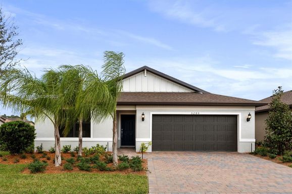 5280 Jasper Sq, Vero Beach FL 32967