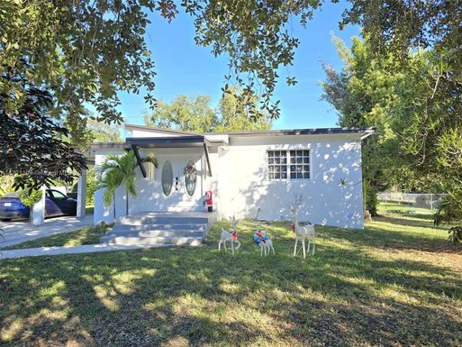 571 Raven Ave, Miami Springs FL 33166