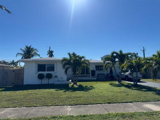 3254 Buchanan St, Hollywood FL 33021